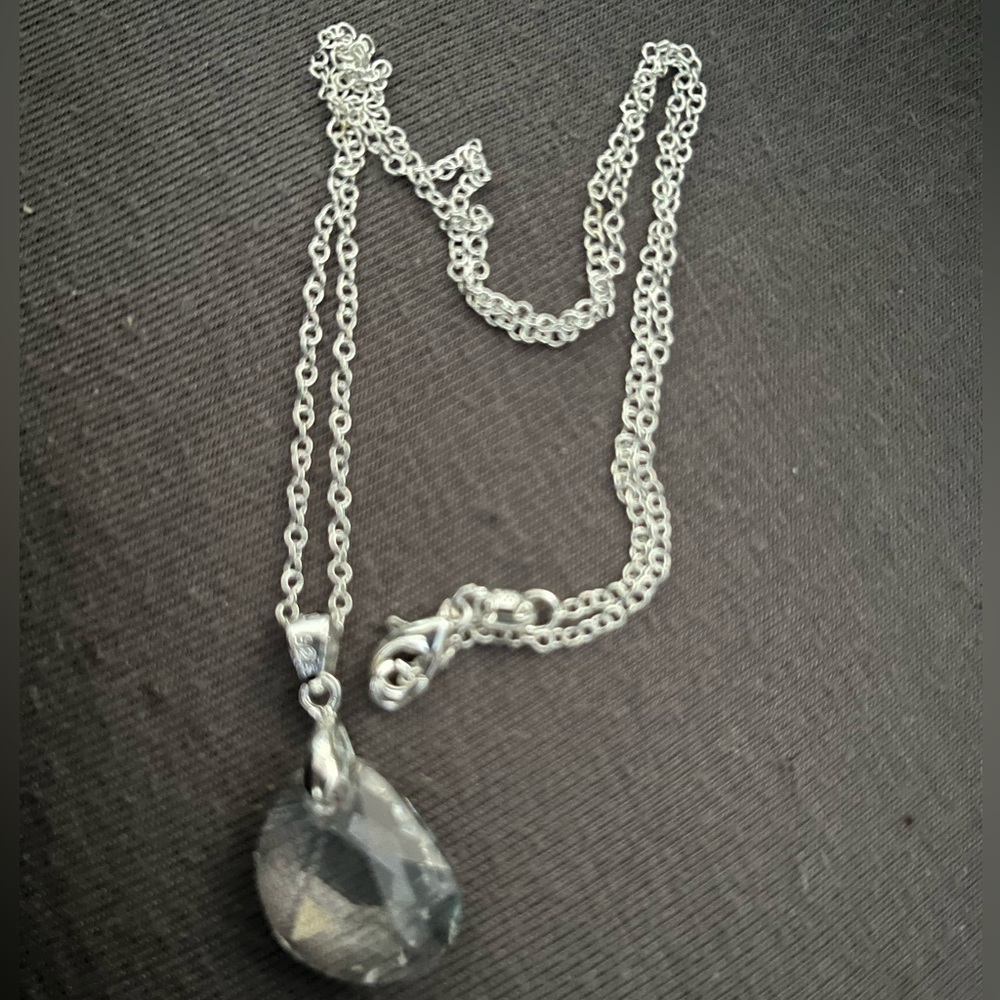 White Crystal on Sterling Silver - Picture 4 of 6